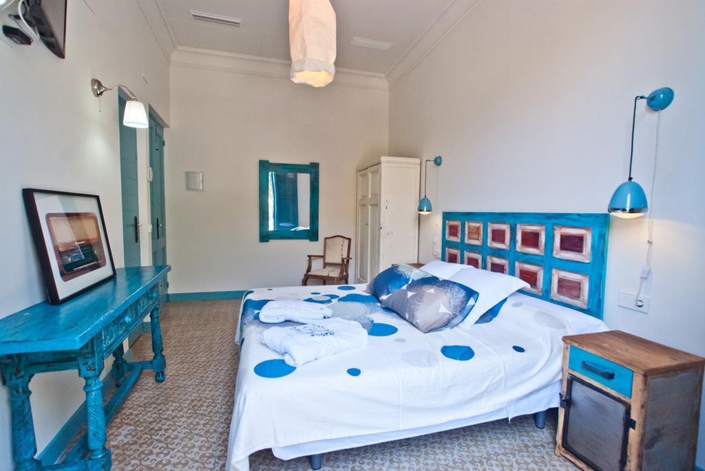 Hotel Hostal Chic Sant Feliu de Guixols Ruang foto