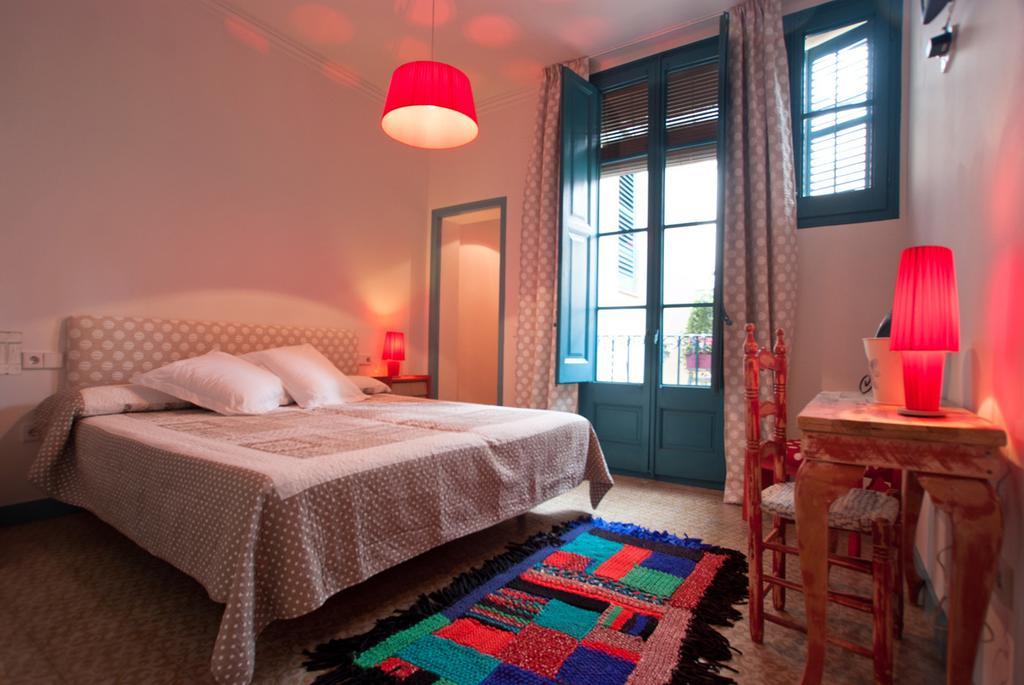 Hotel Hostal Chic Sant Feliu de Guixols Ruang foto