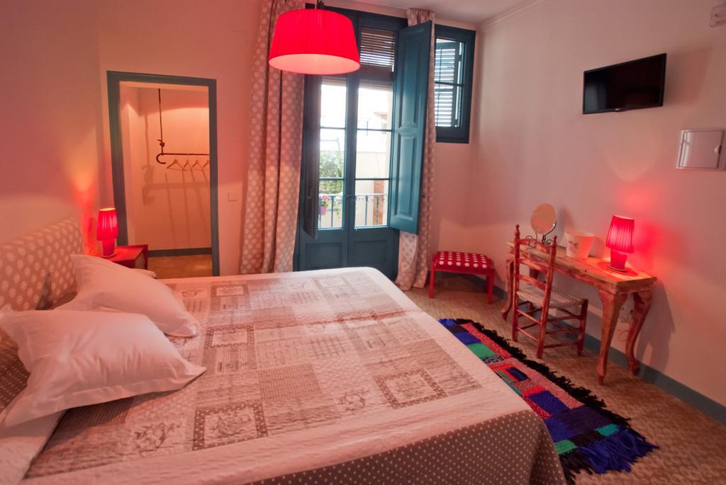 Hotel Hostal Chic Sant Feliu de Guixols Ruang foto