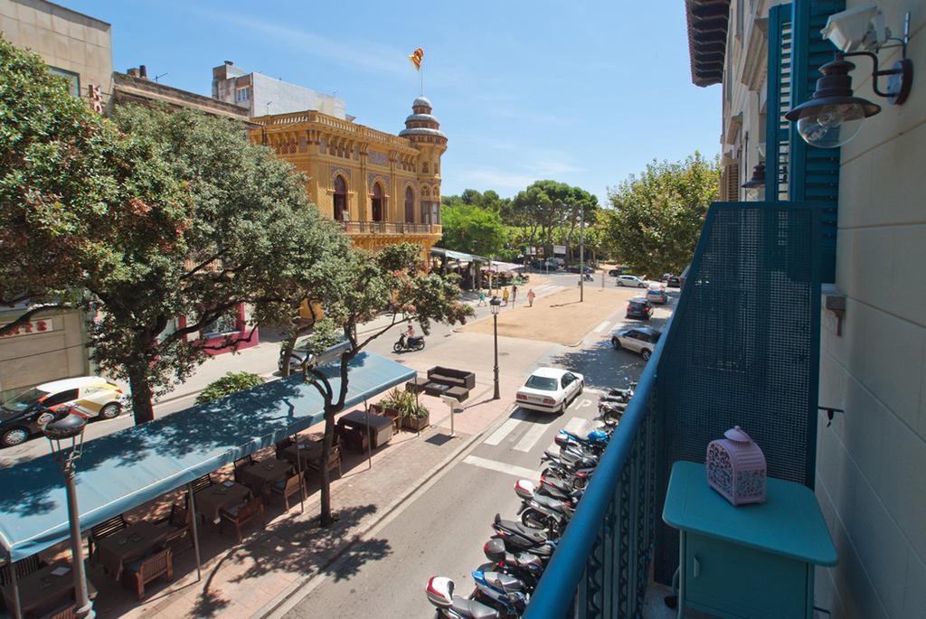 Hotel Hostal Chic Sant Feliu de Guixols Ruang foto
