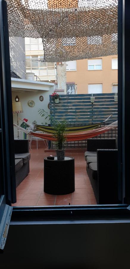 Hotel Hostal Chic Sant Feliu de Guixols Bagian luar foto
